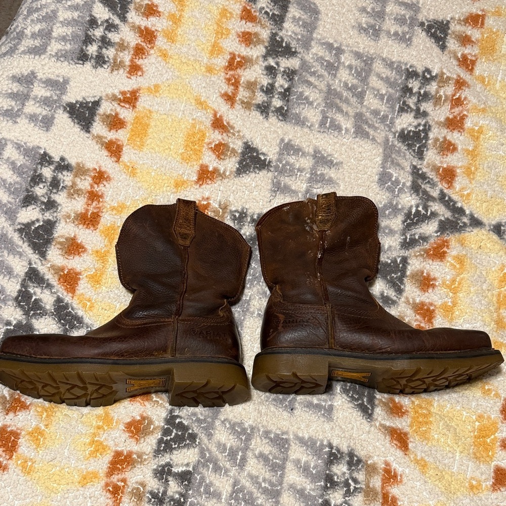 Ariat Rich Brown Leather Footwear